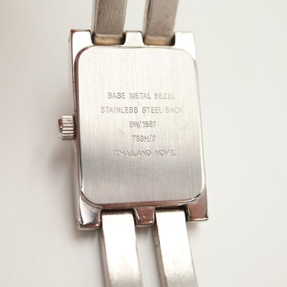 Nine West Diamond Silver Tone Tank Womens 19mm Watch Link Bracelet w New Battery - Picture 13 of 13